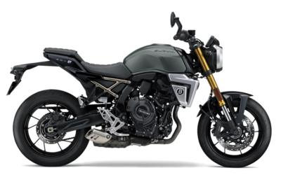 GSX-8T M6  zöld 3.799.000; Ft
